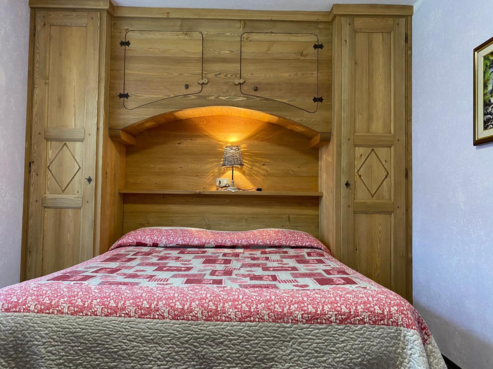 Agriturismo Meizoun Blancho Фенестрелле Экстерьер фото